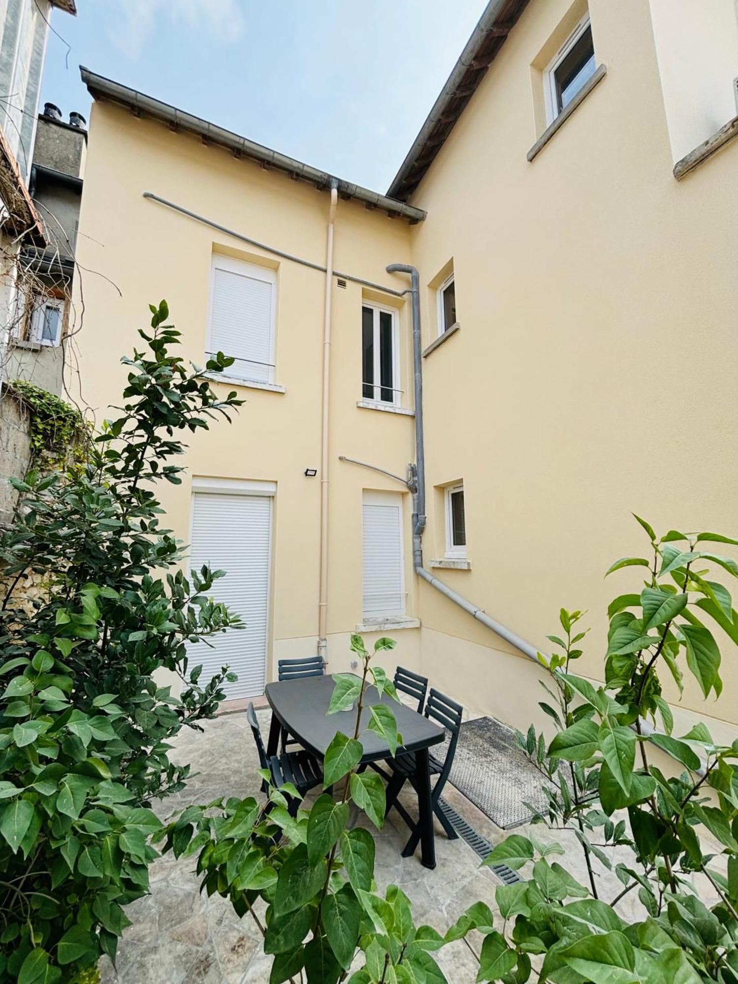 Appartement Hyper Centre De Montargis Kültér fotó